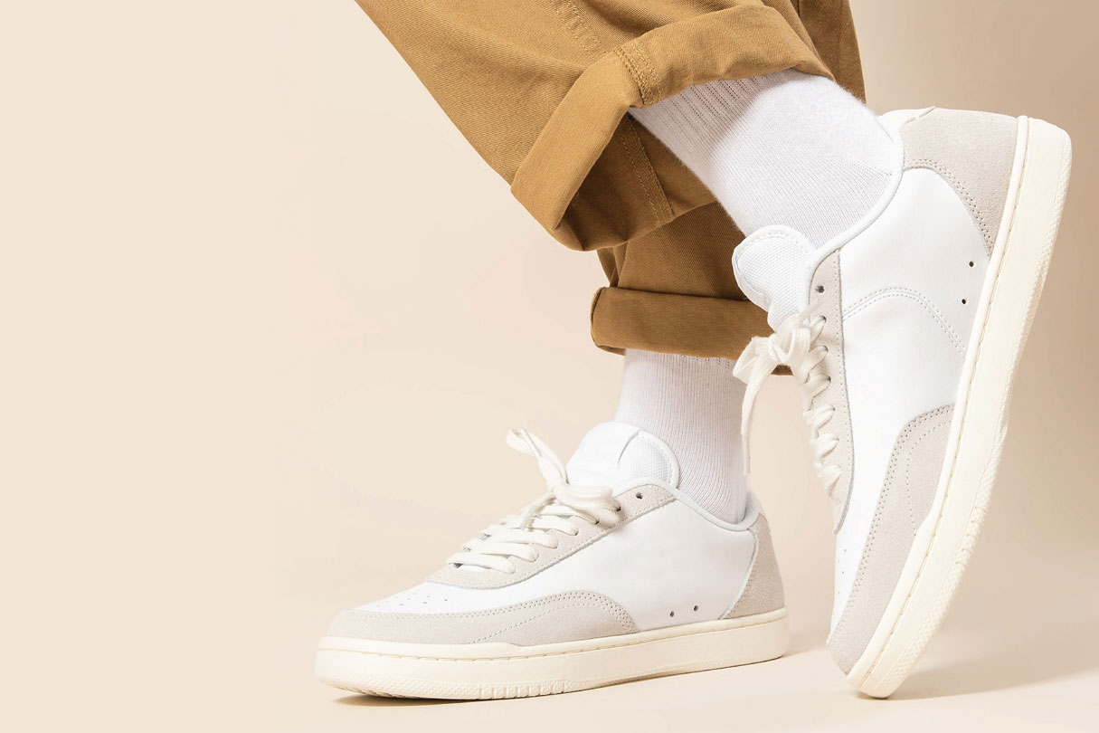 AYAKKABILARDA<br/>  %60  İNDİRİM